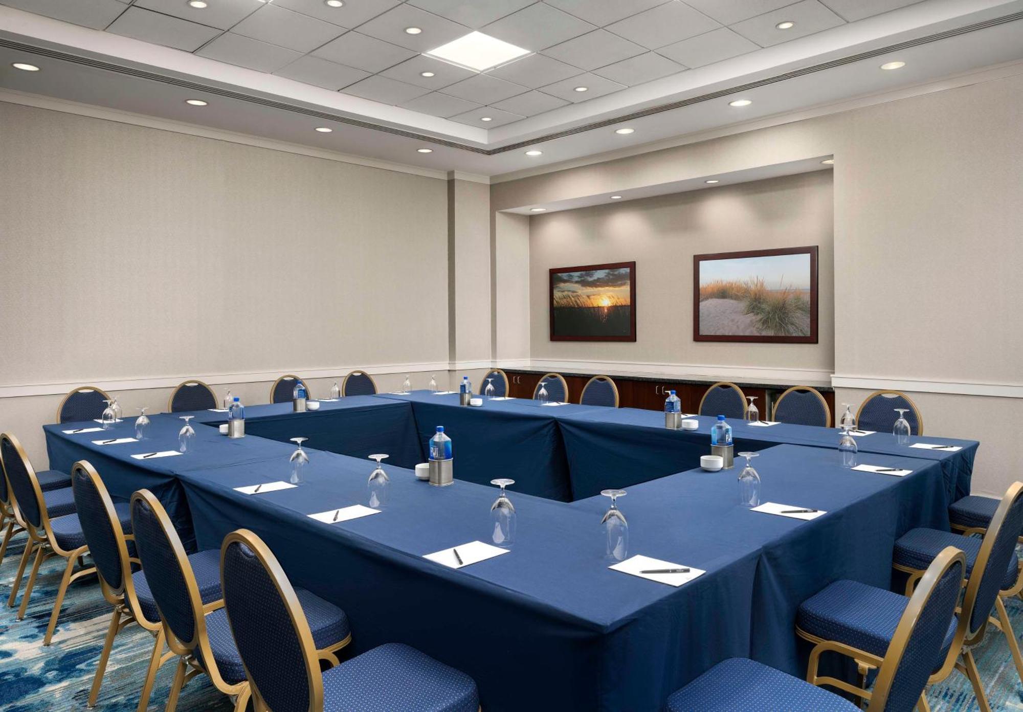 Hilton Virginia Beach Oceanfront Exterior foto